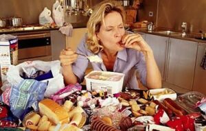 Lee más sobre el artículo Cómo dejar de comer compulsivamente